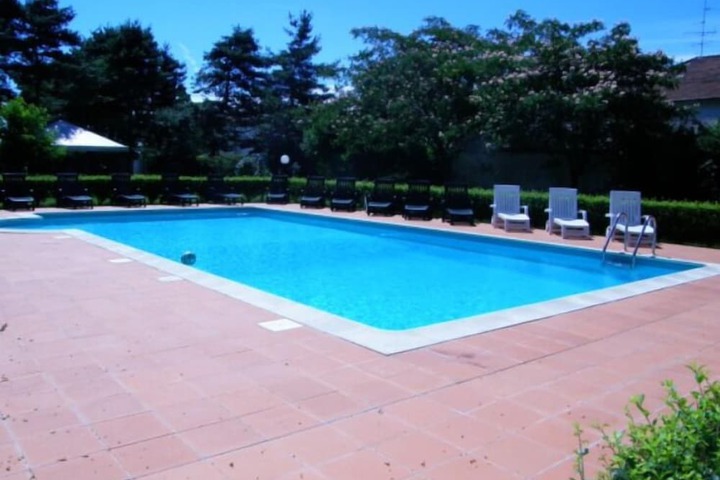 Pool 8 of 32