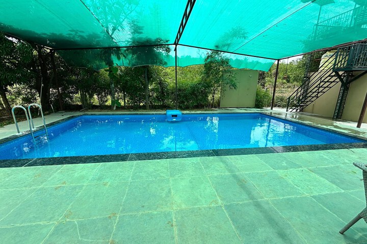 Pool 27 of 66