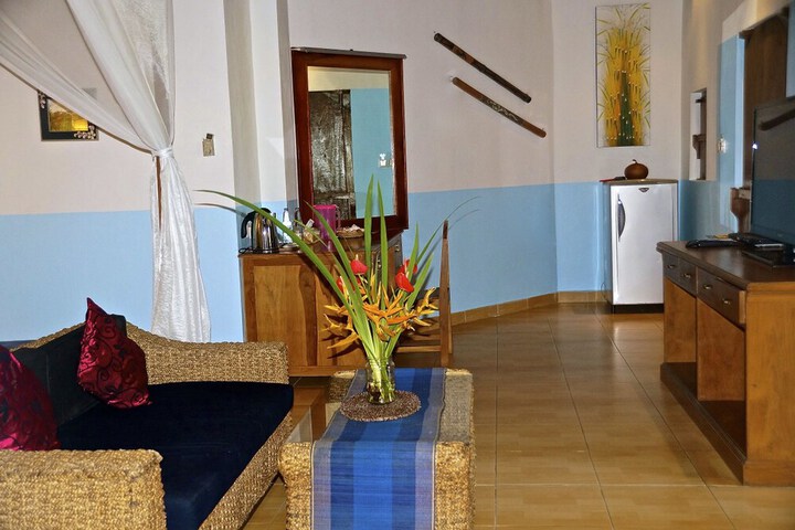 Room 4 of 45