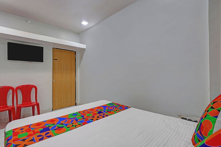 Room 13 of 29