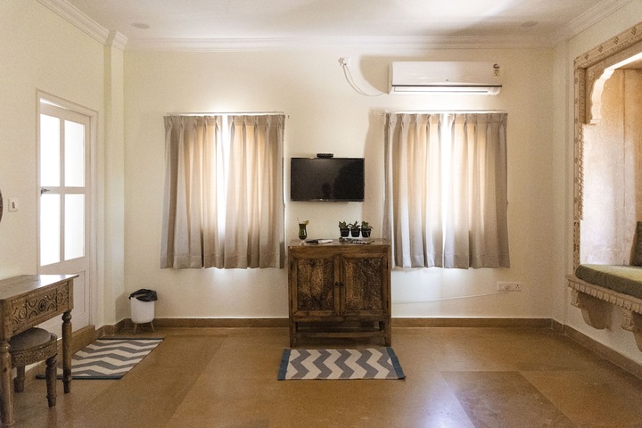 Room 55 of 133