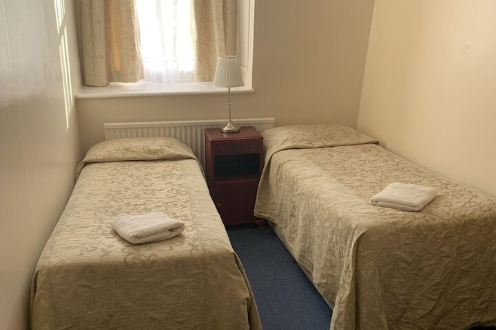 Room 64 of 283