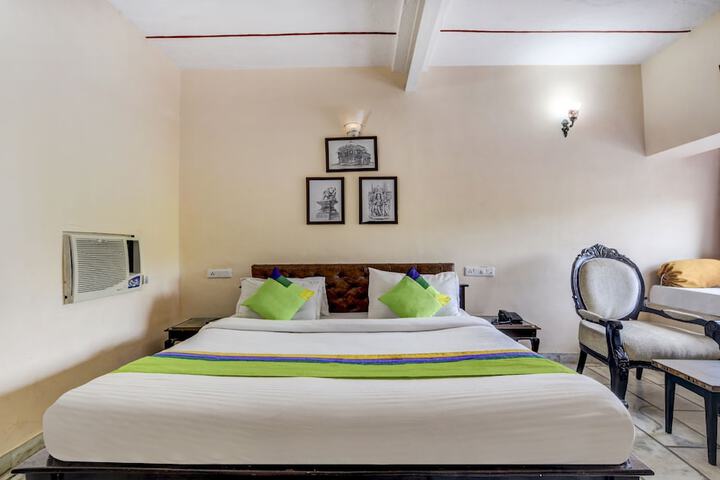 Room 21 of 82