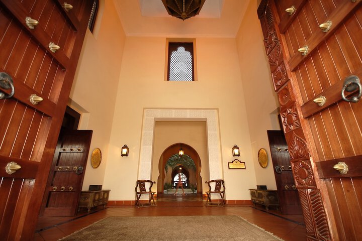 Hotel 2 of 120