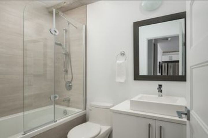 Room 2 of 22