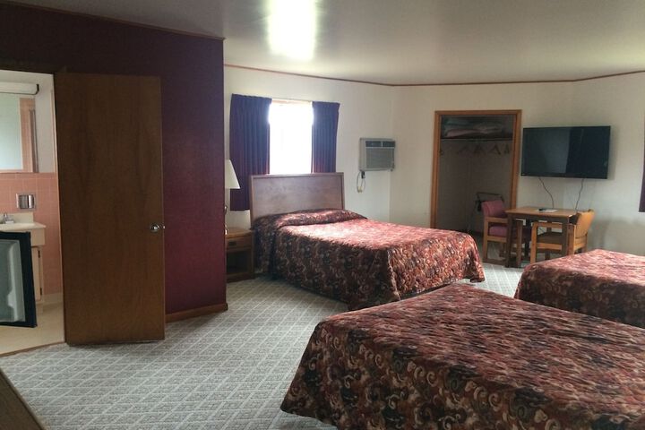 Room 4 of 22