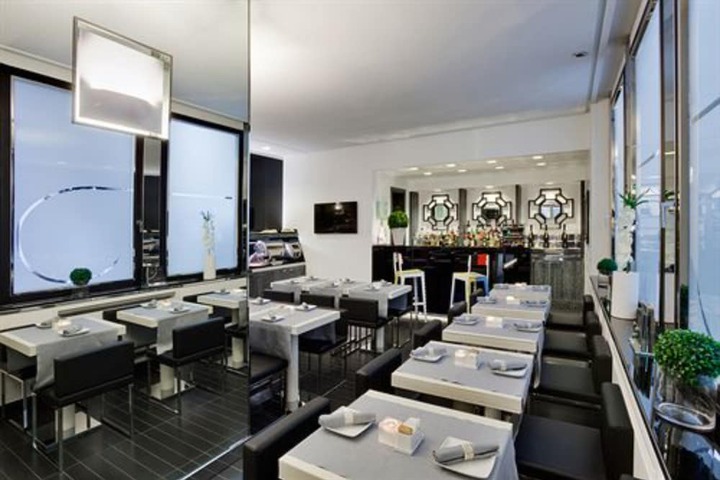 Dining Photos