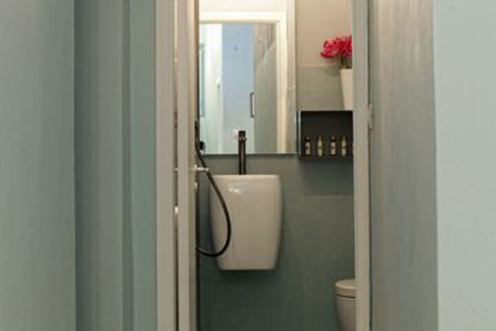 Room 3 of 35