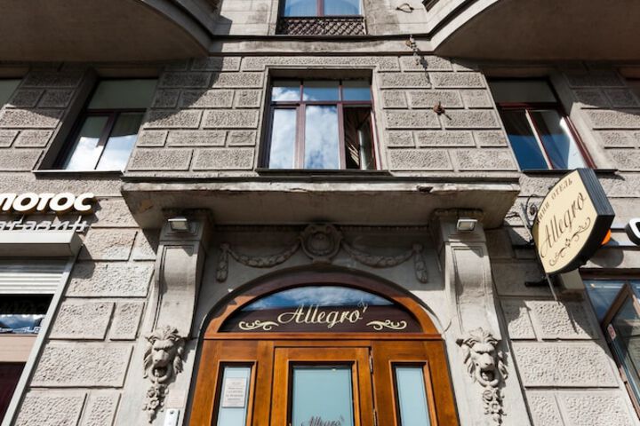 Hotel 90 of 91