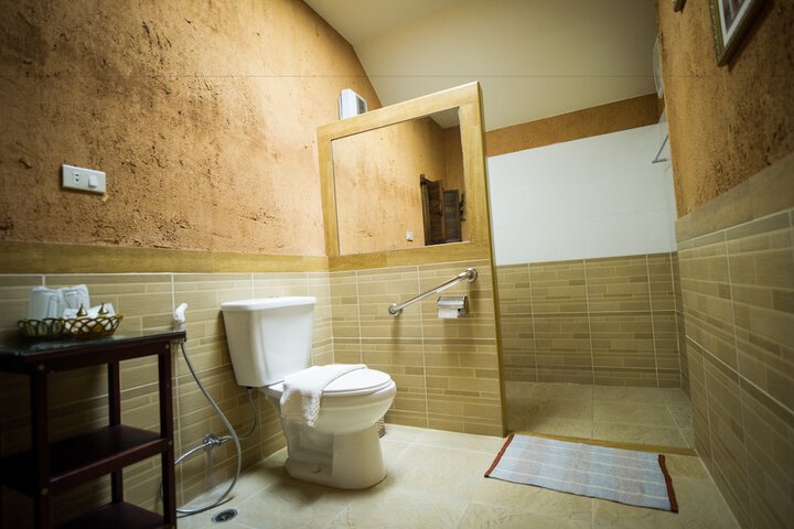 Room 42 of 73
