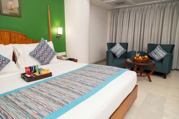 Room 15 of 69