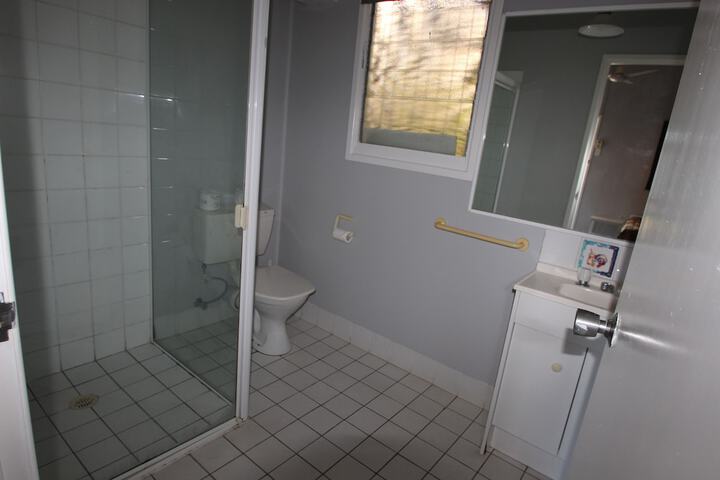 Room 30 of 42