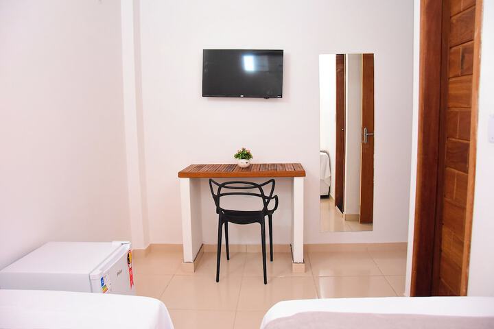 Room 7 of 27