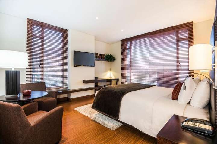 Room 8 of 35