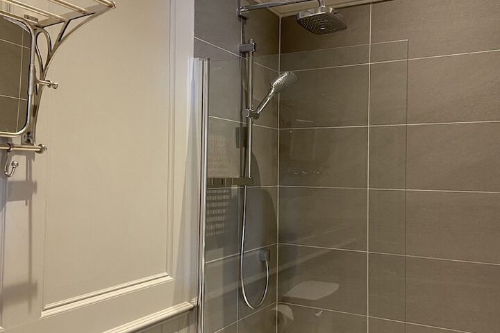 Room 40 of 73