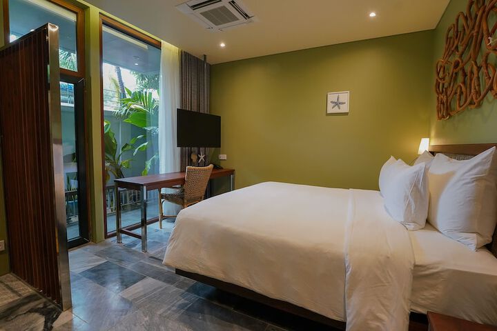 Room 55 of 156