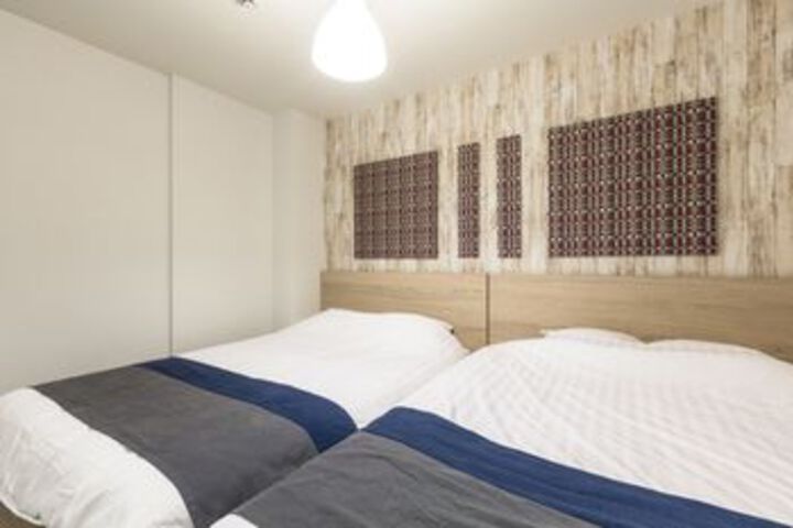Room 109 of 182
