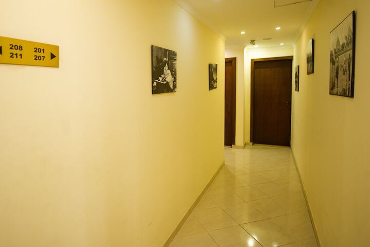 Room 44 of 133