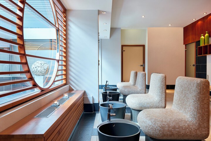 Spa 365 of 457