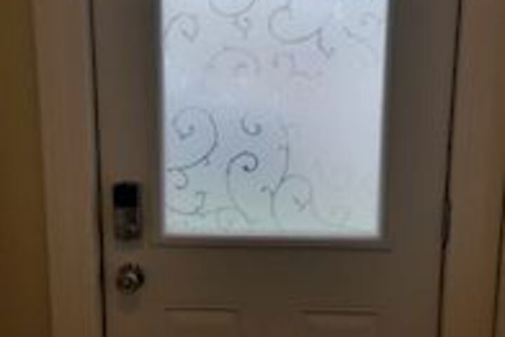 Room 27 of 62