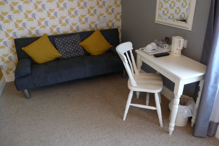 Room 23 of 64