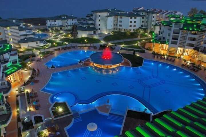 Hotel 75 of 81