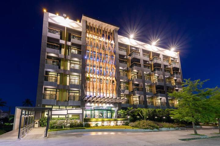 Hotel 27 of 27