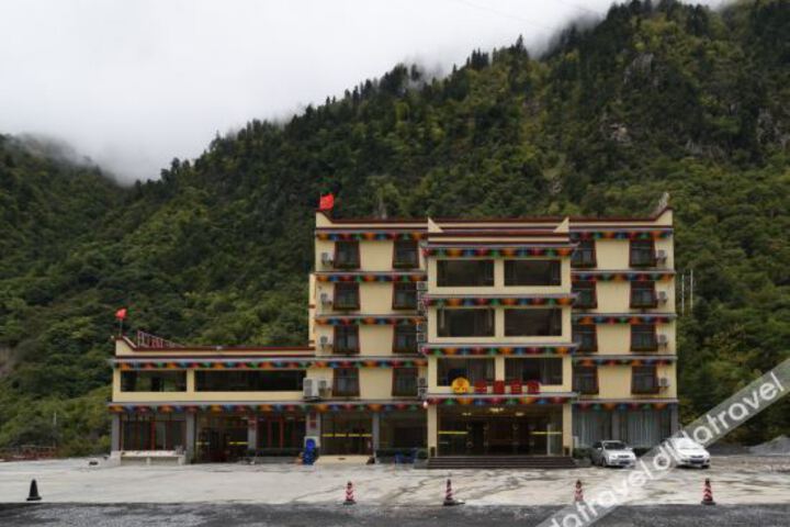 Hotel 7 of 22