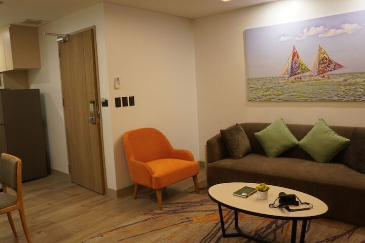 Room 16 of 26