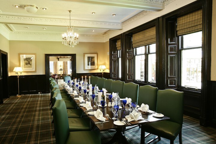 Ballroom/Hall 56 of 74
