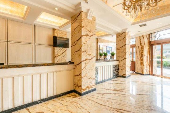 Haoge Business Hotel