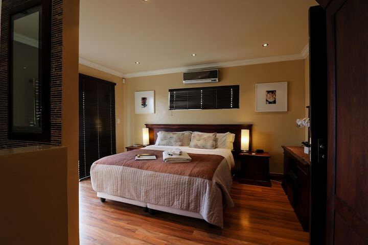 Room 12 of 86