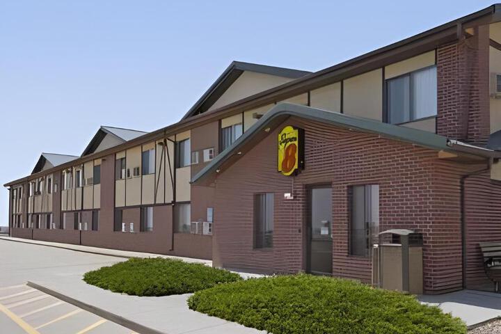 Super 8 by Wyndham Murdo in Murdo, SD