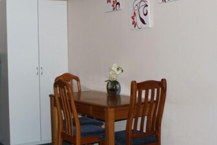 Room 73 of 123