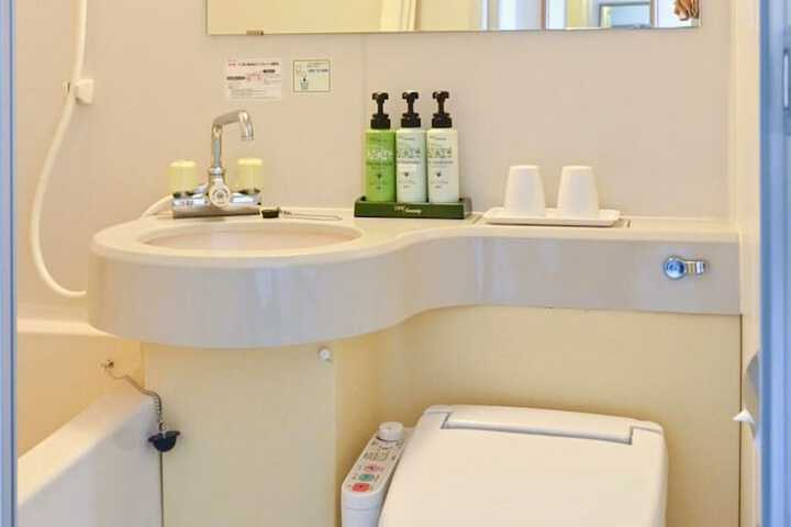 Clean Restrooms