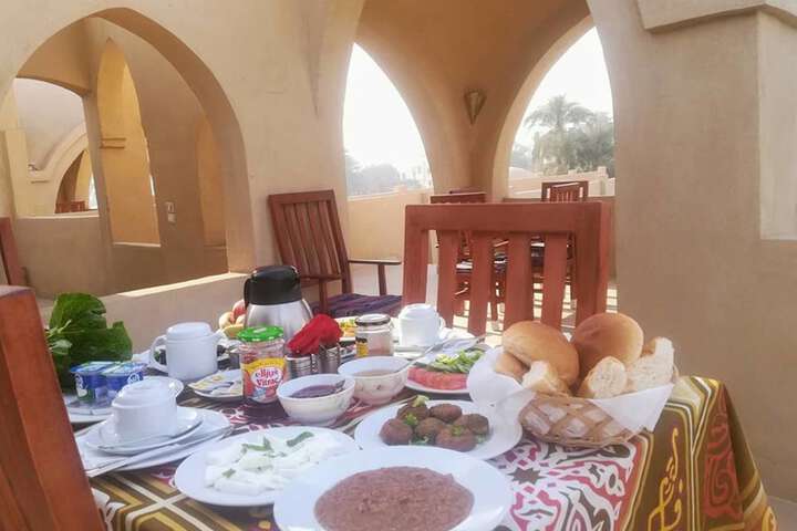 Breakfast/Coffee Service 112 of 218
