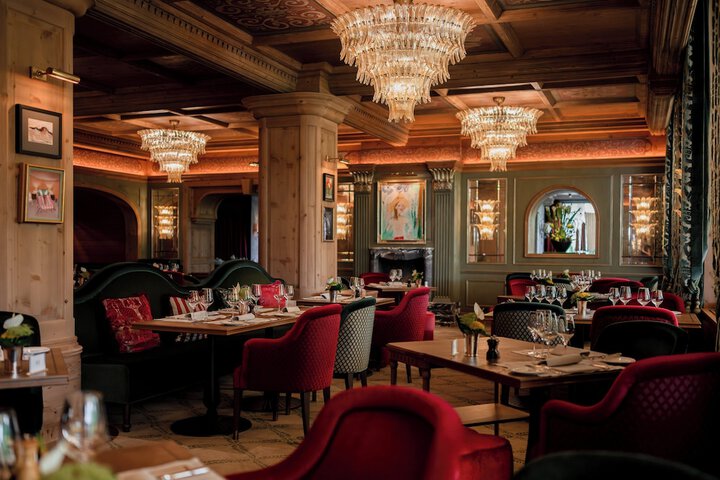 Dining 87 of 144