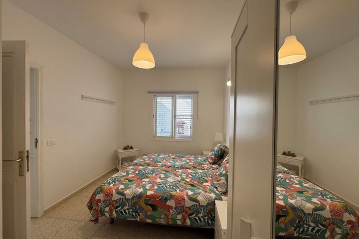 Room 7 of 41