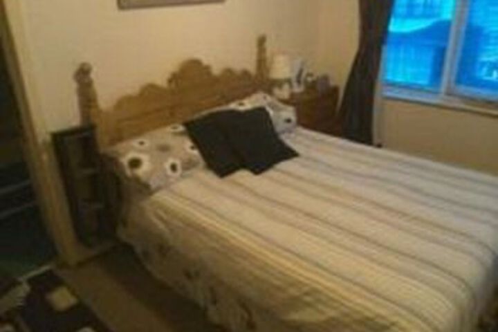 Room 14 of 20