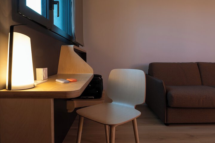Room 10 of 21