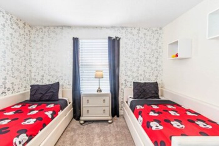 Room 67 of 216