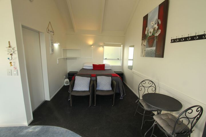 Room 7 of 53