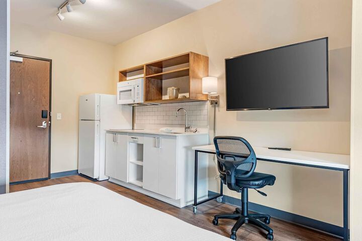 Room 5 of 35