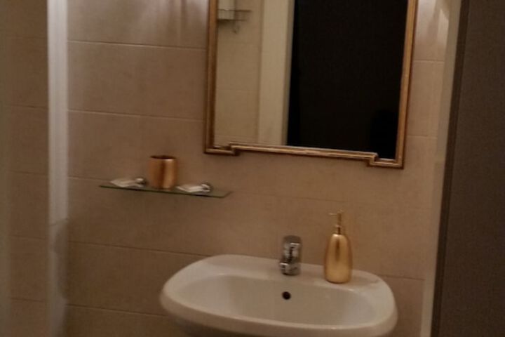 Clean Restrooms