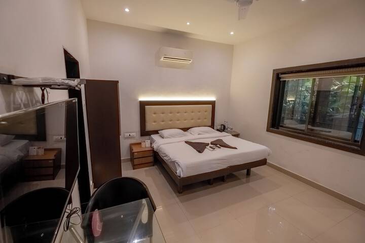 Room 26 of 68
