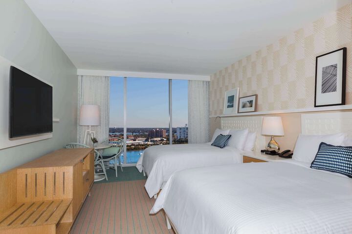 Room 33 of 125