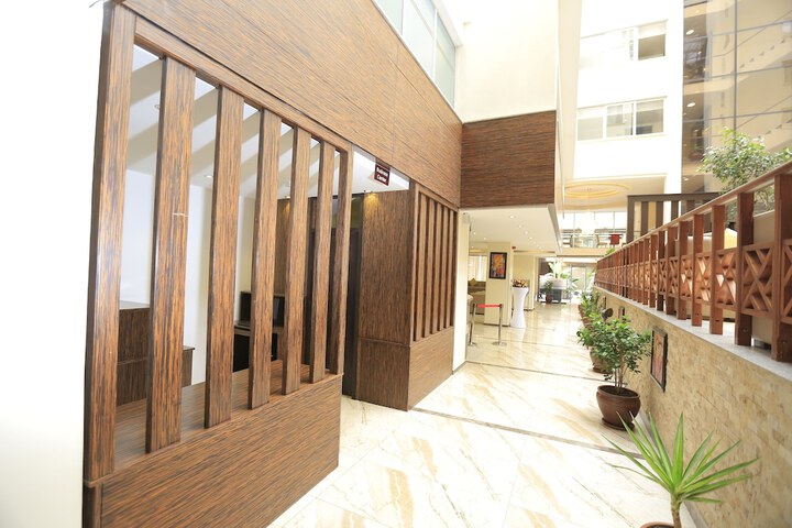 Hotel 2 of 66