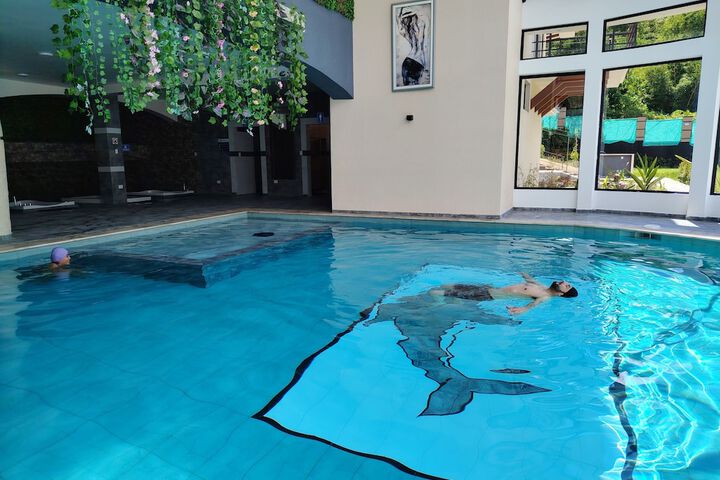 Pool 39 of 57
