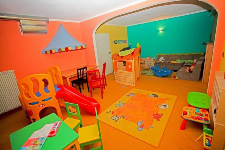 Children's play area - indoor