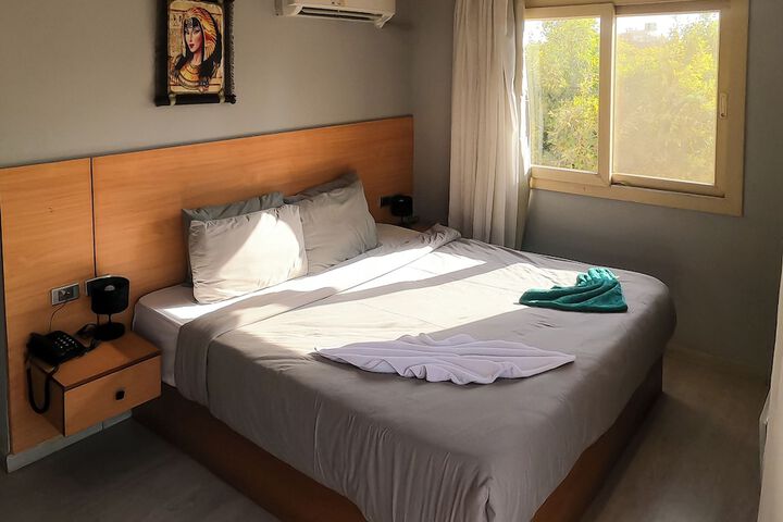 Room 54 of 227